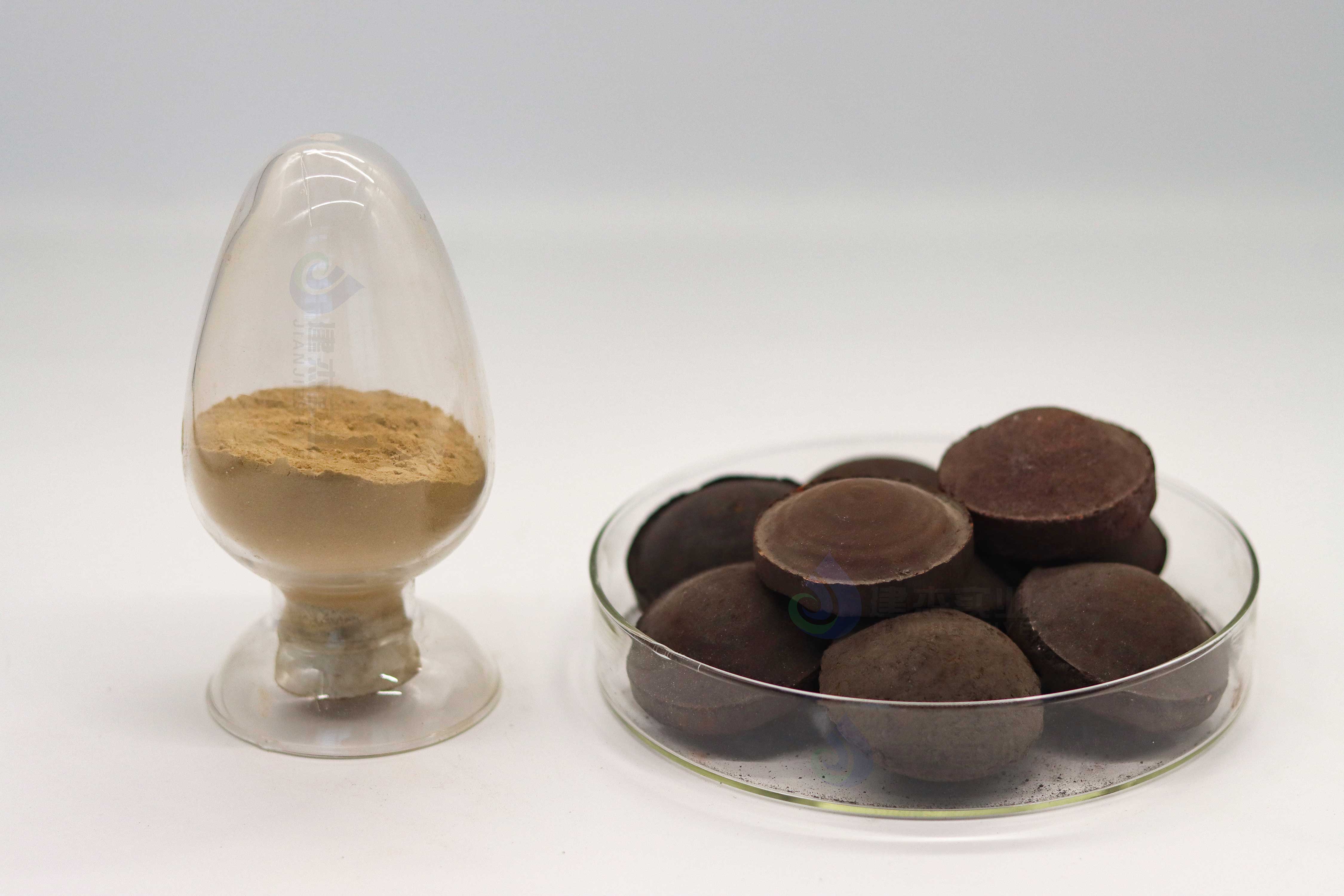 转底炉脱锌除尘灰球团冷压成型粘合剂适配分析